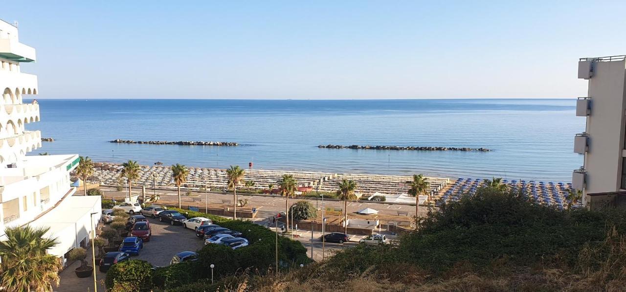 Tramonto Sul Mare Bed & Breakfast Termoli Ngoại thất bức ảnh