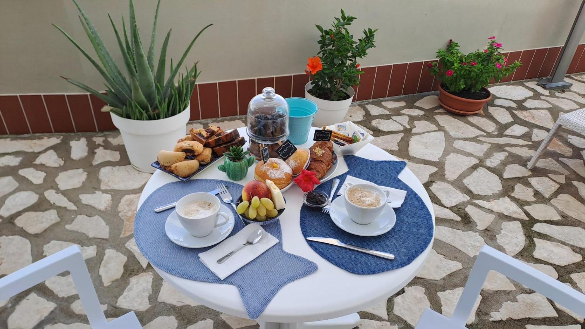 Tramonto Sul Mare Bed & Breakfast Termoli Ngoại thất bức ảnh
